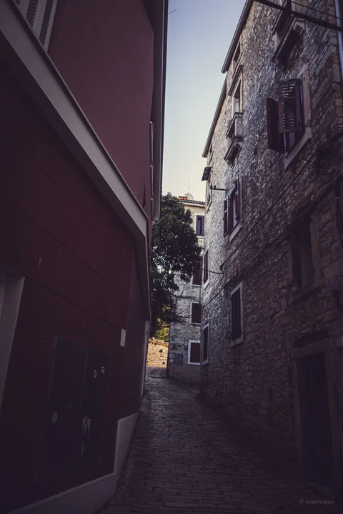 Red Wall Alley