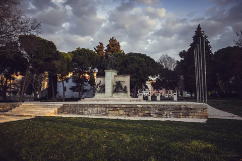 Monument in Titov Park