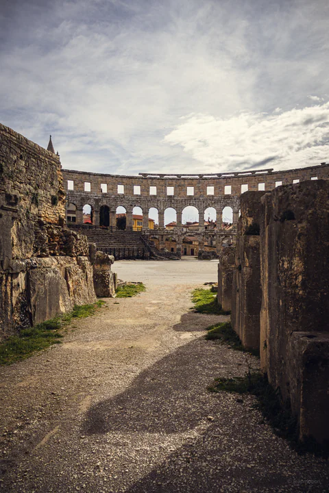 Path into the Arena